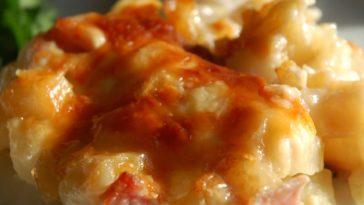 Cheesy Ham and Hash Brown Casserole Recipe