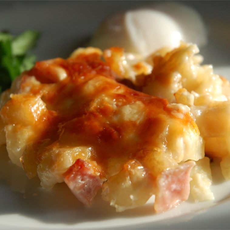 Cheesy Ham and Hash Brown Casserole Recipe