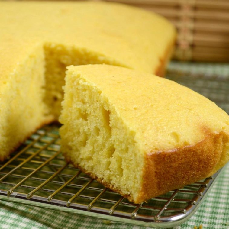 Grandmother's Buttermilk Cornbread Recipe