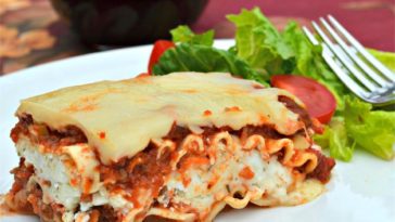 Classic and Simple Meat Lasagna Recipe - Recipes A to Z #recipesaz #recipes #recipe easy lasagna recipe meat #lasagna #lasagnarecipes easy pasta recipes lasagna #pasta #pastarecipes lasagna recipes classic #classiclasagna #lasagnaclassic easy lasagna recipe ground beef meat #beef #groundbeef #beefrecipes easy ground beef recipes