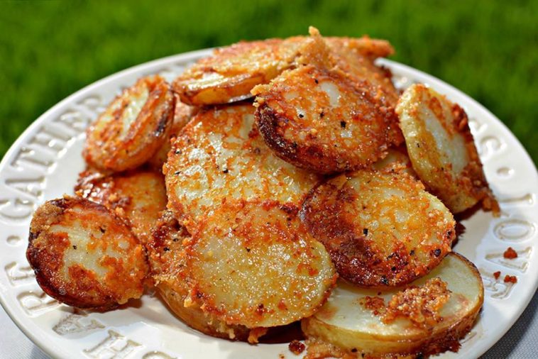 Crispy Crunchy Parmesan Potatoes Recipe