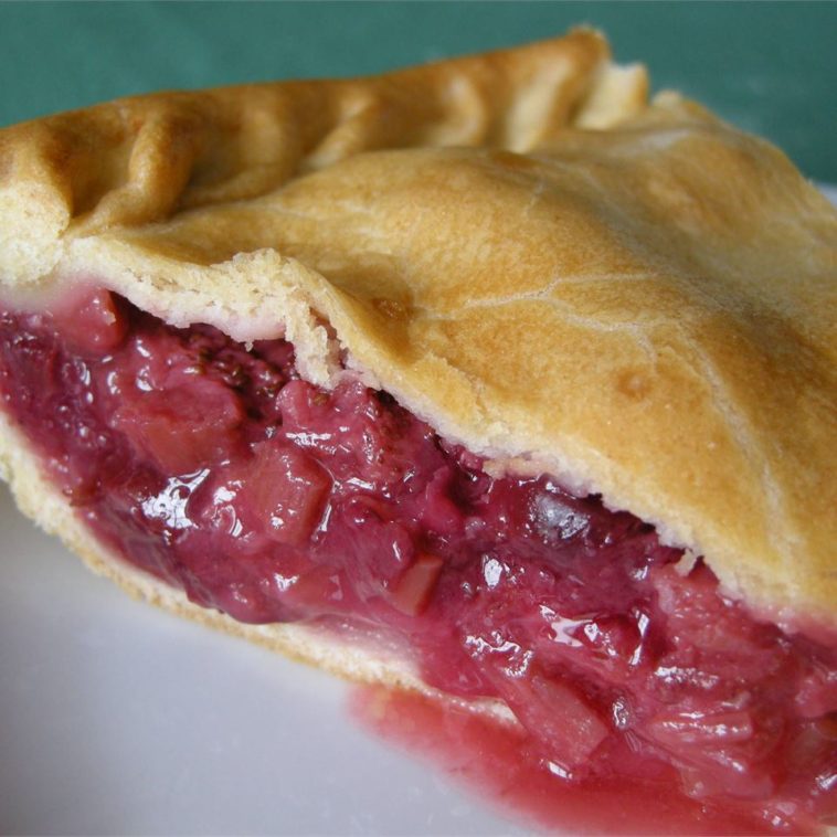 Fresh Rhubarb Pie Recipe