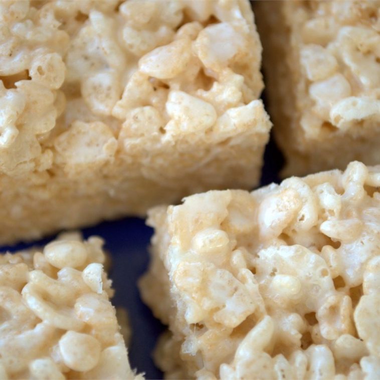 Marshmallow Crispie Bars Recipe