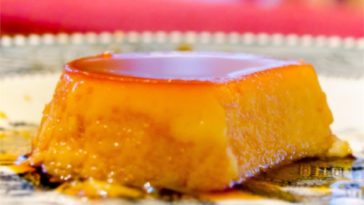 Best Creme Caramel Recipe - Creme caramel belongs on the short list for 'World's Greatest Dessert' #cremecaramel #cremecaramelrecipe #dessert #desserts #dessertrecipe #dessertrecipes #halloween #halloweenrecipes