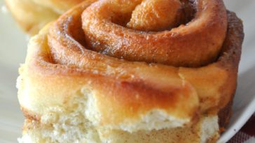 Buttermilk Cinnamon Rolls Recipe #buttermilkcinnamonrolls #cinnamonrolls #cinnamonrollsrecipe #rolls #rollsrecipe #rollsrecipes #recipes