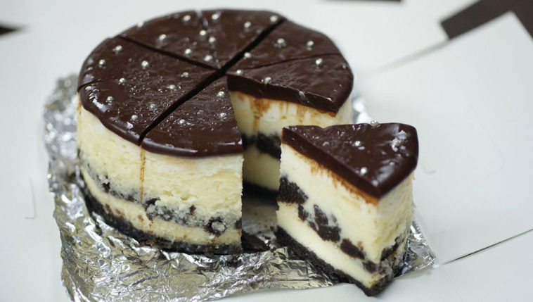 Chocolate Cookie Cheesecake Recipe