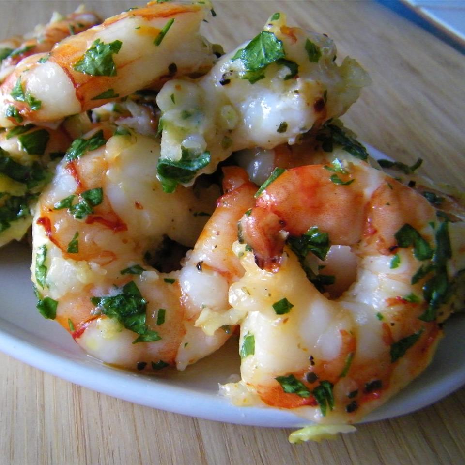 Simple Garlic Shrimp Recipe - Recipes A to Z