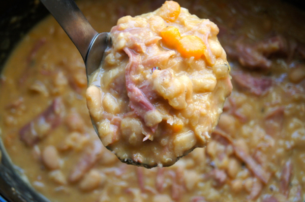 Slow Cooker Ham and Beans Recipe