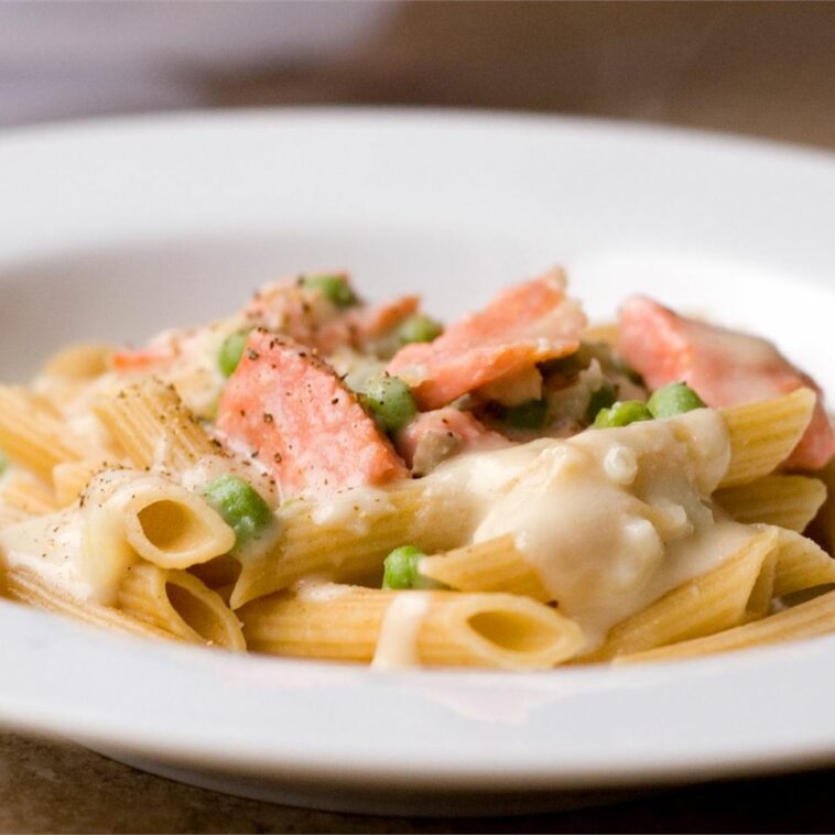 Creamy Smoked Salmon Pasta Recipe