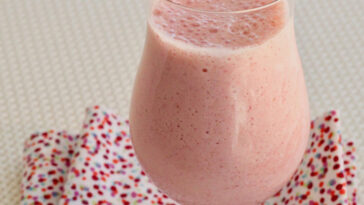Delicious Healthy Strawberry Shake Recipe