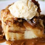 Apple pie bread pudding Recipe