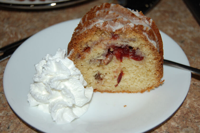 Cranberry Swirl Coffee Cake Recipe