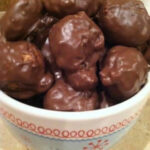 Quick and Easy Christmas Chocolate Peanut Butter Balls Recipe