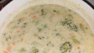 How To Make Broccoli Cheese Soup?